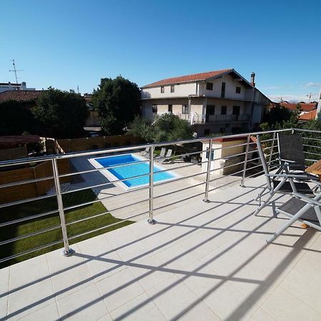 Villa Korona Apartments Zara Esterno foto